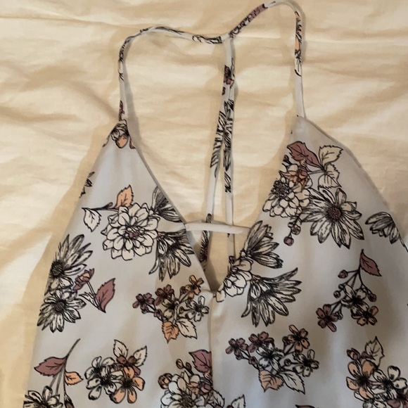 Floral tank top. Small/medium. - Picture 2 of 3